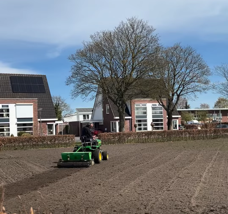 Voetbalveldje wordt opgeknapt