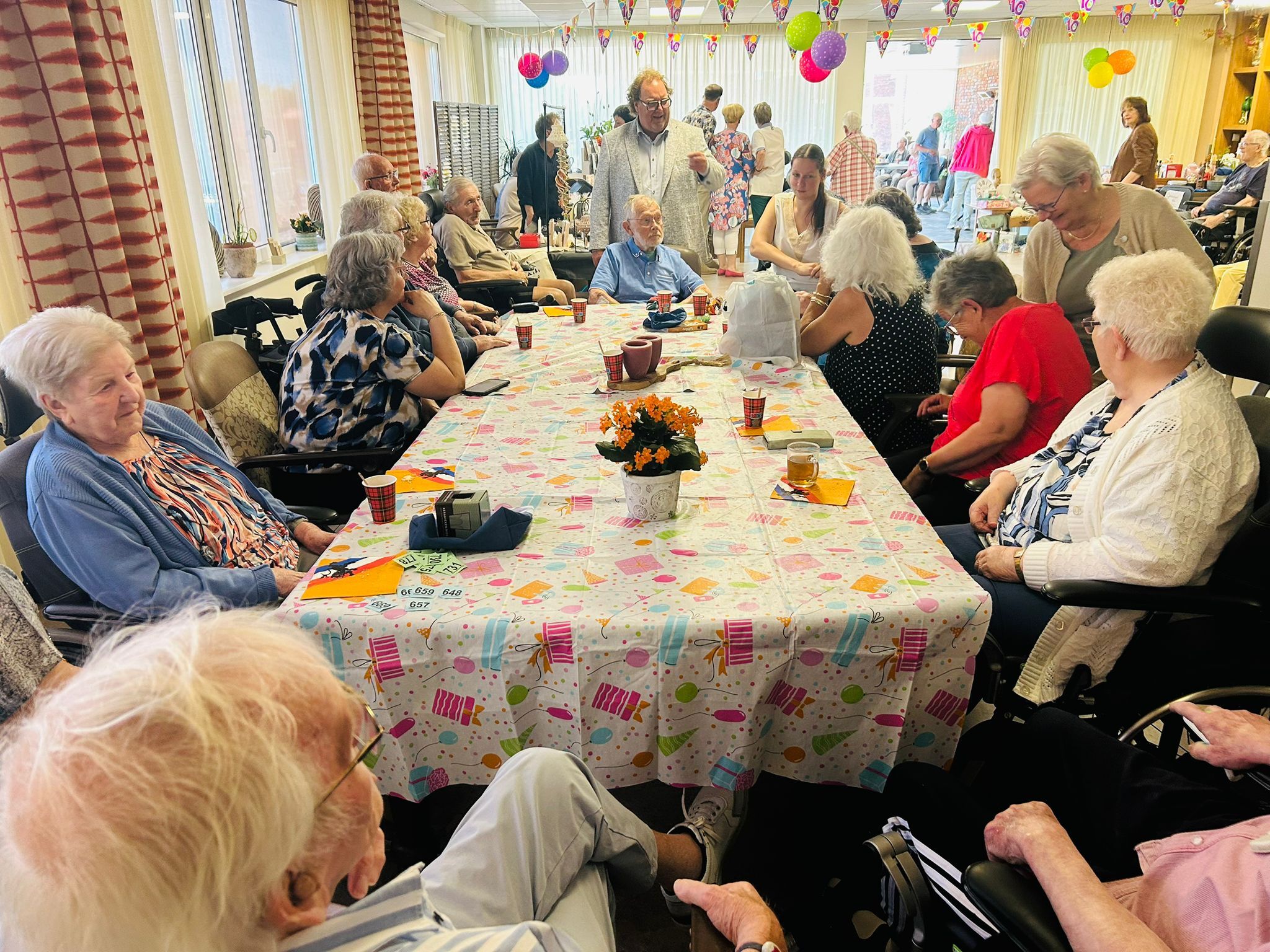 Voorjaarsmarkt 10 jaar Dokhuis